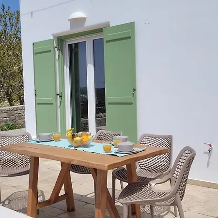Polivios Suites Adamantas  Buitenkant foto